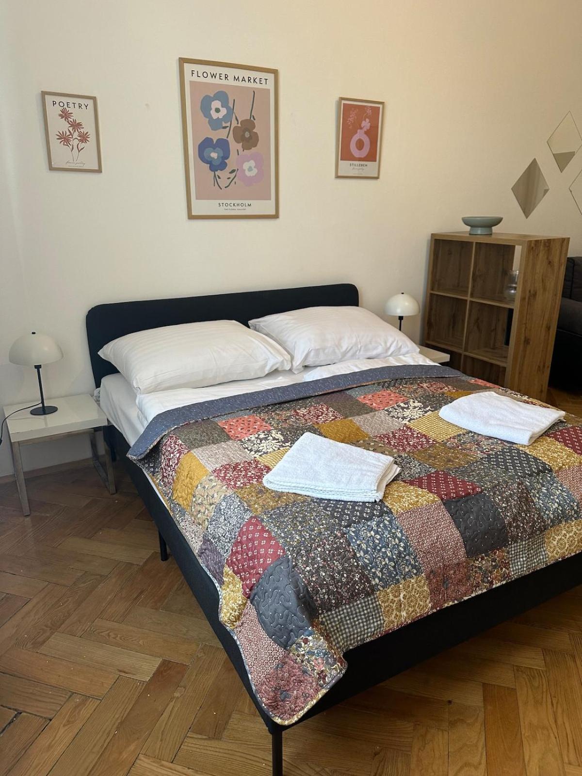 Chic Retreat On Skorepka Street * Prague